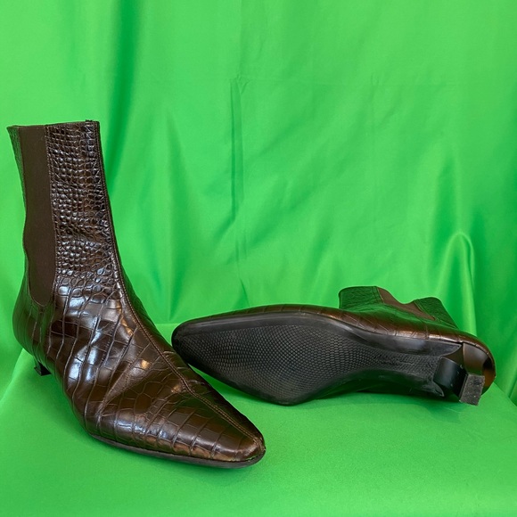 Salvatore Ferragamo Croc Boots Size 6.5B - Picture 3 of 4